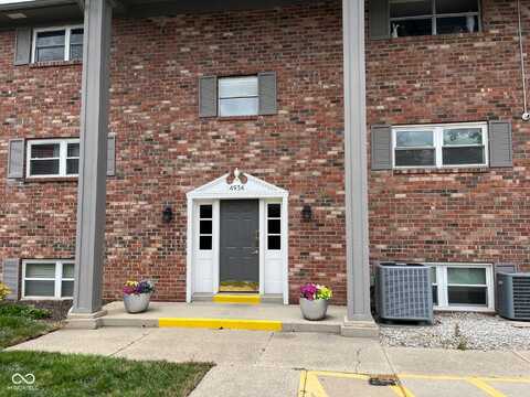 4934 Allisonville Road, Indianapolis, IN 46205