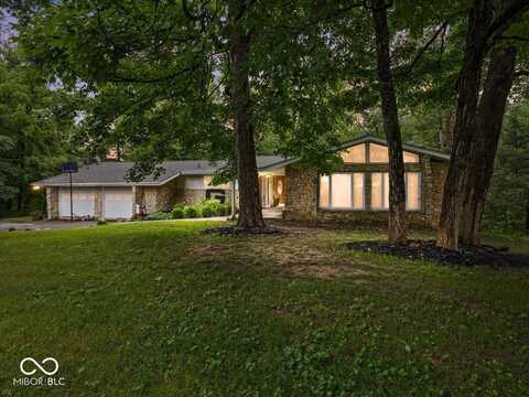 19523 E Lake Site Drive, Hope, IN 47246