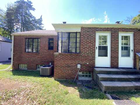 77 W Westfield Boulevard, Indianapolis, IN 46208