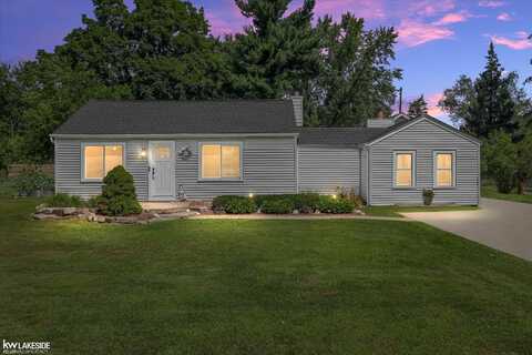 4420 Oakvista, Clarkston, MI 48346