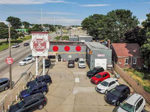 8146 E Eight Mile, Detroit, MI 48234