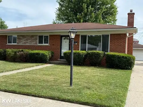 18148 Kenna, Clinton Township, MI 48035