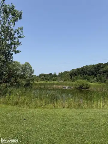 55451 Zuhlke, Chesterfield, MI 48051