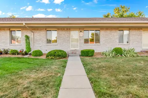 22133 Glenwood, Clinton Township, MI 48035