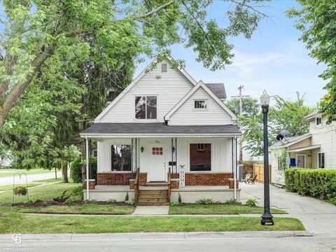 804 Wall, Port Huron, MI 48060