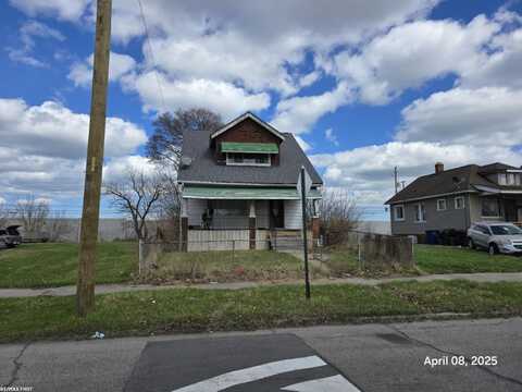 3504 Beniteau, Detroit, MI 48214