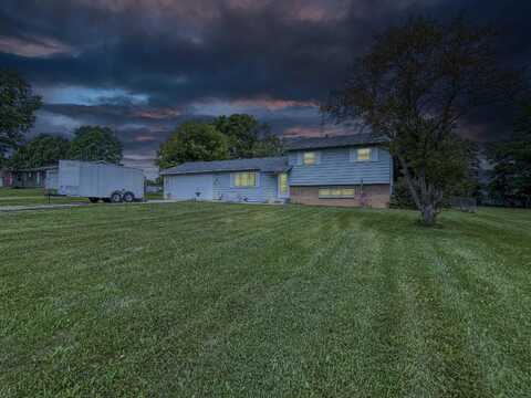 2295 E Mt Morris, Mount Morris, MI 48458
