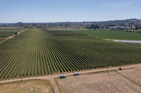 3372 River Bend Road, Salem, OR 97304
