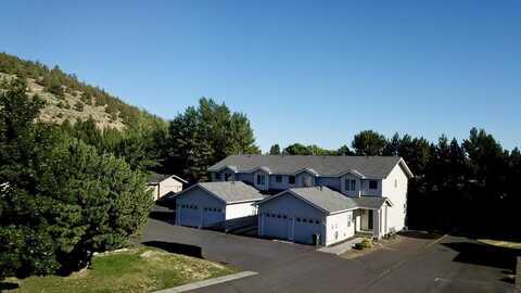 1980 NE Zachary Court, Bend, OR 97701