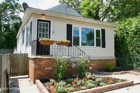 7 Fox Avenue, Keansburg, NJ 07734