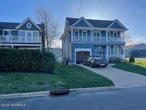 8 Avenue Of Two Rivers, Rumson, NJ 07760
