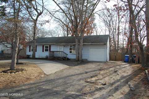135 Nautilus Drive, Manahawkin, NJ 08050