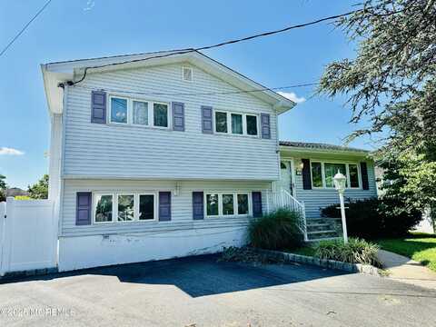 2 Palmer Road, Middletown, NJ 07748
