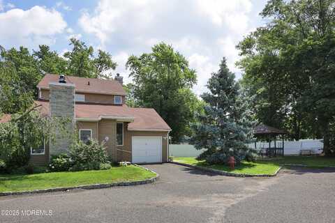 5 Oyster Creek Drive, Keyport, NJ 07735