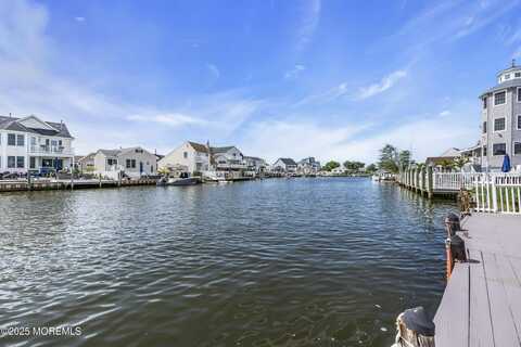 3148 Windsor Avenue, Toms River, NJ 08753