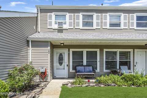 22 Gibraltar Court, Barnegat, NJ 08005
