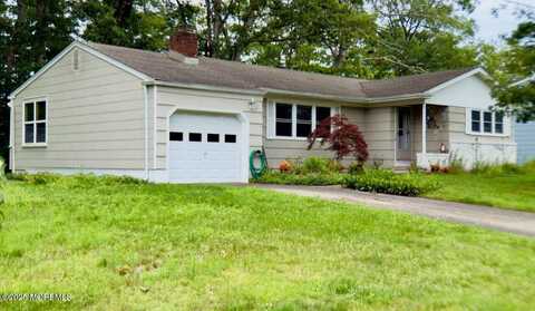 33 Camelot Drive, Toms River, NJ 08755