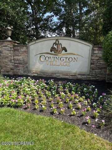 223 Sophee Lane, Lakewood, NJ 08701