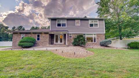 2 Alison Court, Marlboro, NJ 07746