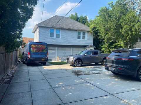 122 Combs Avenue, Woodmere, NY 11598