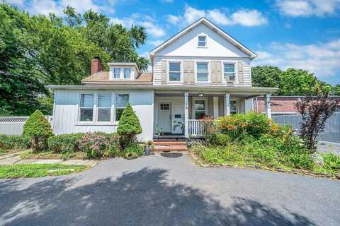 67 Hiddink Street, Sayville, NY 11782