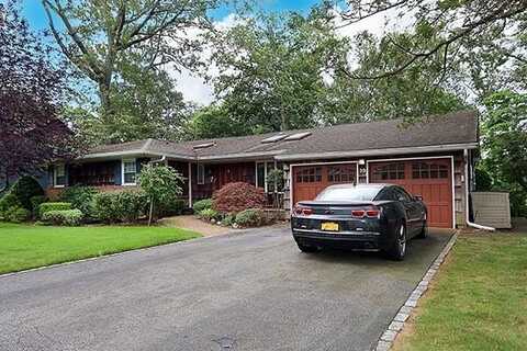 39 Harvard Drive, Woodbury, NY 11797