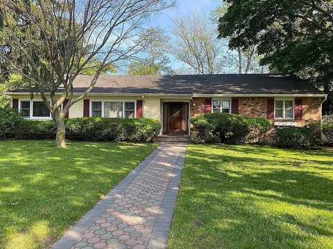 4 Linda Street, Port Jefferson Station, NY 11776