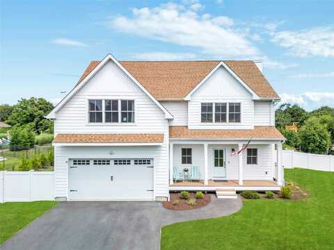 9 Tuthill Point Farm Road, East Moriches, NY 11940