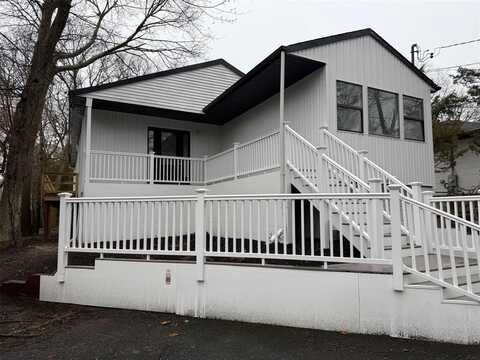 526 Birch Hollow Drive, Shirley, NY 11967