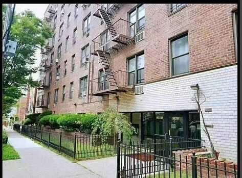 14943 35th Avenue, Flushing, NY 11354