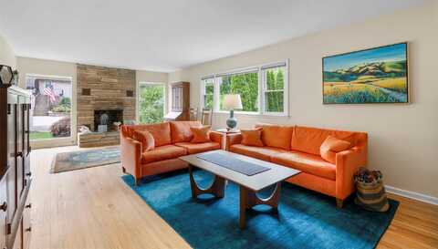 50 Puritan Drive, Scarsdale, NY 10583
