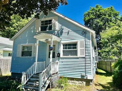 11 Pine Street, Sanford, ME 04073