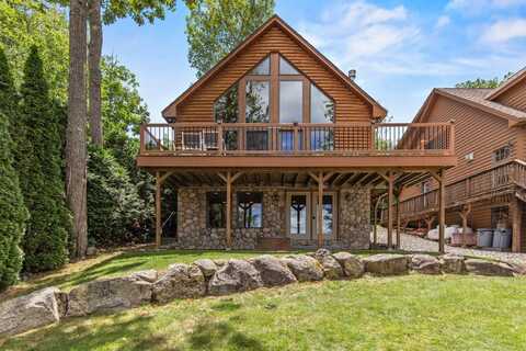 15 Savannah Trail, Naples, ME 04055