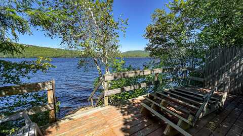 209 Norway Road, Harrison, ME 04040
