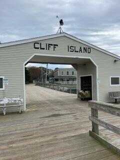 305 Church Road, Portland, ME 04019