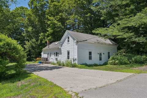 10 Portland Road, Gray, ME 04039