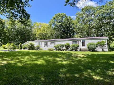 831 Middle Road, Sabattus, ME 04280