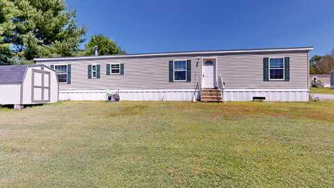 19 Tirrell Avenue, Mechanic Falls, ME 04256