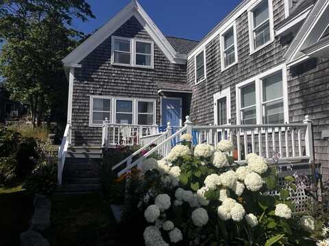 60 Main Street, Stonington, ME 04681