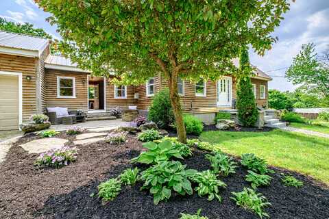 298-1b Main Street, Oxford, ME 04270
