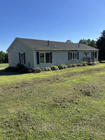 449 Downs Road, Sebec, ME 04481
