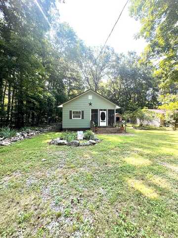 1200 Doc Fox Road, TALCOTT, WV 24935