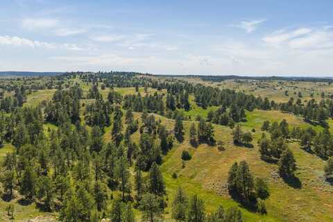 499 Government Canyon Rd, Hulett, SD 82720