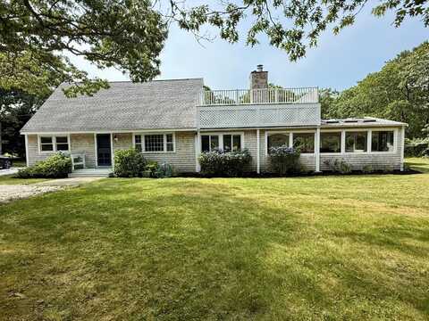 5 Pip'n Road, Edgartown, MA 02539