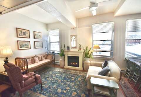 21 N Last Chance Gulch unit: 6E, Helena, MT 59601