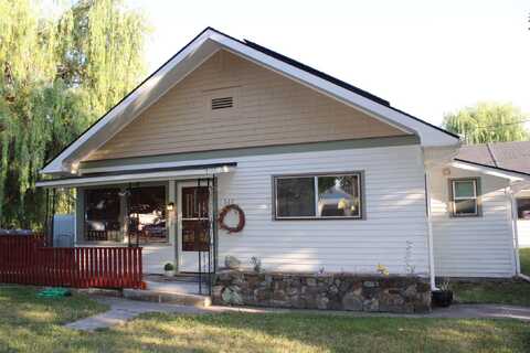 527 Cleveland Street SW, Ronan, MT 59864