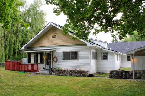 527 Cleveland Street SW, Ronan, MT 59864