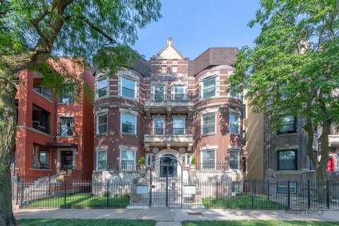 4518 S King Drive, Chicago, IL 60653