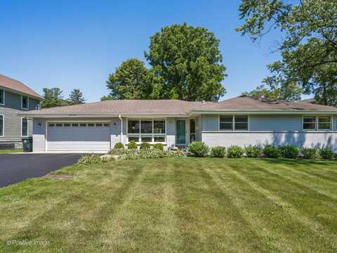 711 Bryant Avenue, Barrington, IL 60010