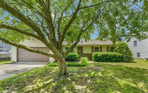 2207 Aspen Drive, Champaign, IL 61821